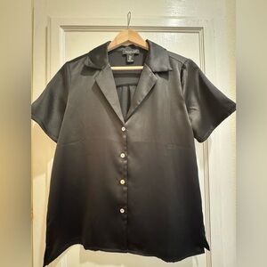 Rachel Zoe Black Satin Button Front Blouse Short Sleeve Silk Look Top